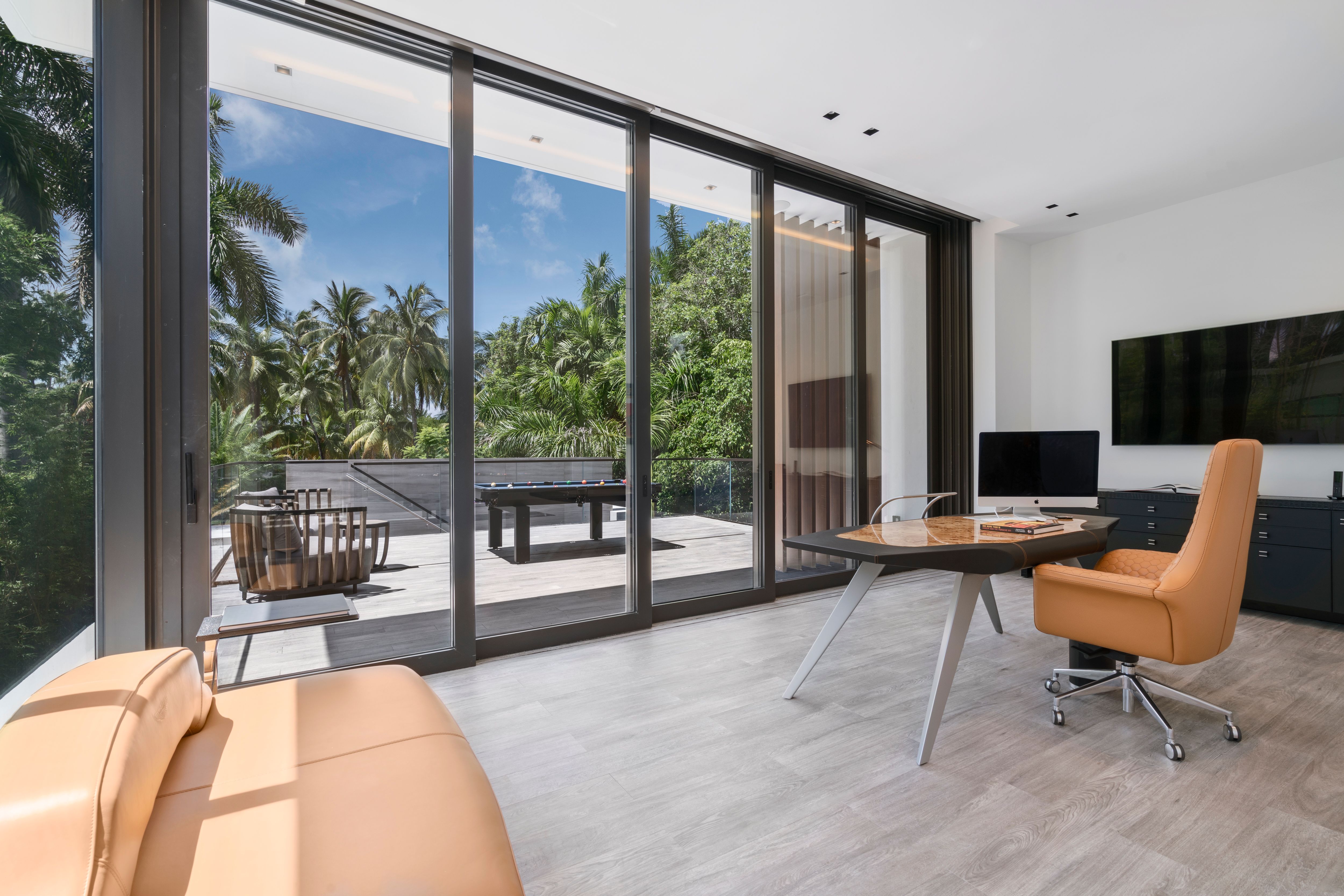 Groupe VIT Expands Presence with Eurodécor Acquisition